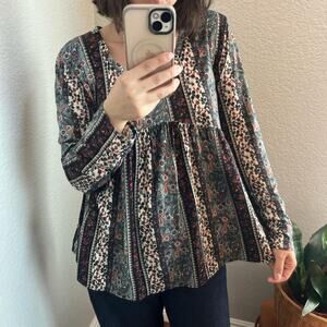 Boho paisley peplum top flowy